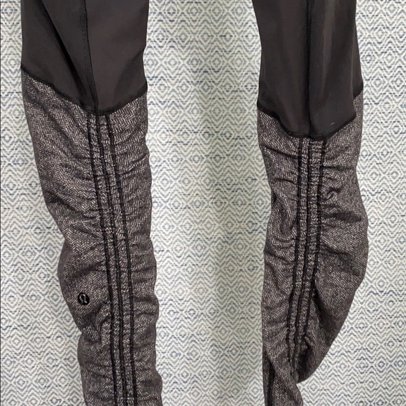 lululemon Stirrup Pants - Picture 9 of 11